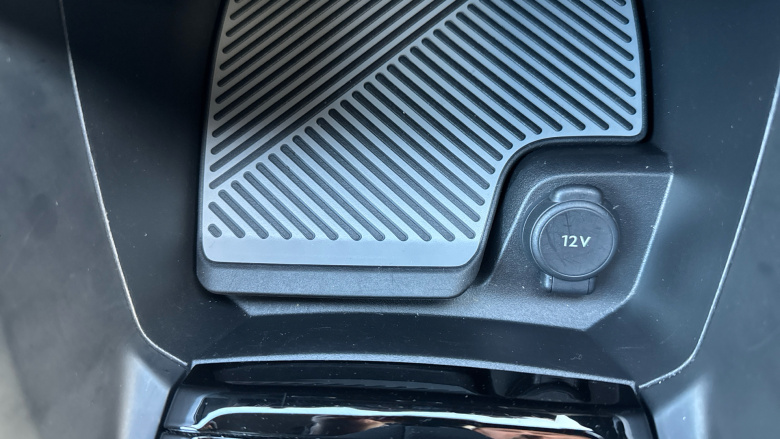 Citroen C4 1.2 PureTech [130] Shine 5dr Petrol Hatchback